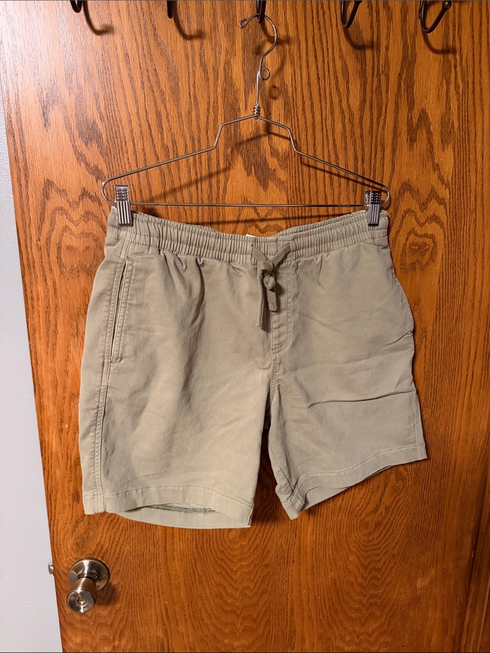 Men's Athletic Drawstring Shorts in Khaki